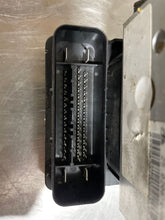 Load image into Gallery viewer, ABS Pump Mercury Mariner 2005 - NW635

