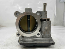 Load image into Gallery viewer, THROTTLE BODY Jaguar S Type 2006 06 2007 07 2008 08 - NW178140
