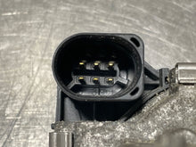 Load image into Gallery viewer, THROTTLE BODY Jetta 2013 13 2014 14 2015 15 2016 16 - NW178694
