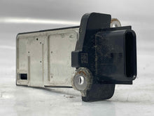 Load image into Gallery viewer, Mass Air Flow Sensor Meter MAF EX35 EX37 FX35 FX37 FX50 G25 G35 03-15 - NW5030
