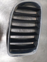 Load image into Gallery viewer, GRILLE BMW X1 2013 13 2014 14 2015 15 Right - NW299591
