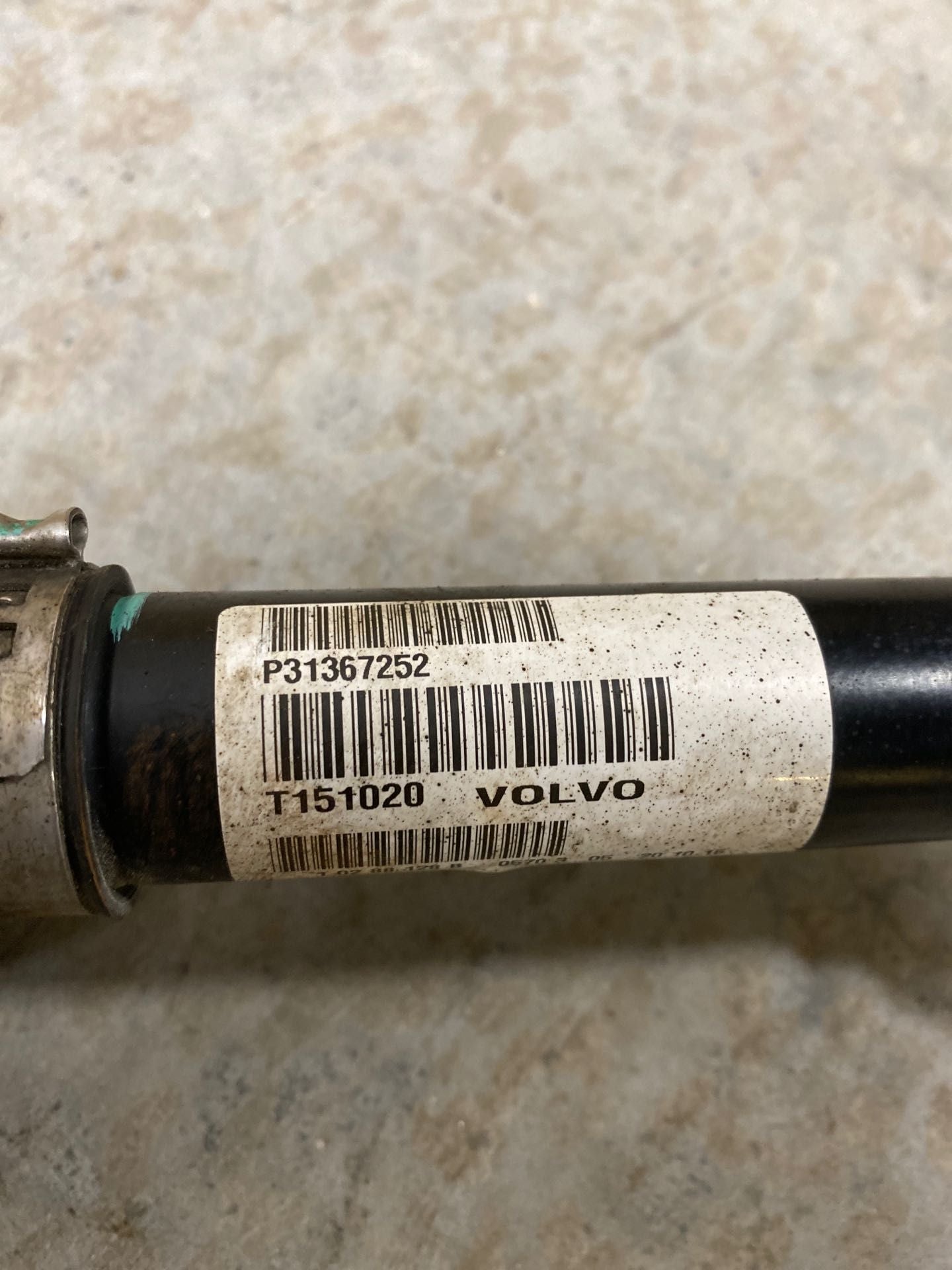 FRONT CV AXLE SHAFT Volvo S60 V60 2015 15 2016 16 Right