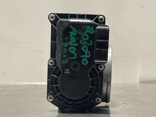 Load image into Gallery viewer, THROTTLE BODY Camry Highlander Rav 4 Avalon 05 06 - 10 - NW300360
