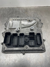 Load image into Gallery viewer, ECU ECM COMPUTER 535i 535i Gt 740i 740il X3 X4 14 15 16 17 - NW424145
