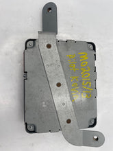 Load image into Gallery viewer, DOOR CONTROL MODULE COMPUTER Honda Pilot 09 10 11 12 13 14 15 - NW32694
