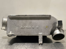Load image into Gallery viewer, Intercooler Mercedes-Benz SL55 2009 - NW302080
