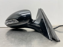 Load image into Gallery viewer, [INVENTORYCAR_YEAR_MAKE_MODEL] SIDE VIEW DOOR MIRROR Right - NW301900
