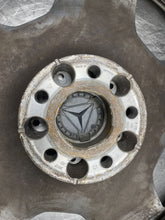 Load image into Gallery viewer, Wheel Rim Mercedes-Benz SL55 2009 - NW302367
