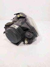 Load image into Gallery viewer, Fog Light Passat 2009 09 2010 10 Left - NW83687
