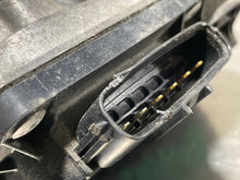 Load image into Gallery viewer, THROTTLE BODY LR3 Range Rover Range Rover Sport 07 08 09 - NW302295
