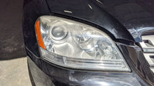 Load image into Gallery viewer, HEADLIGHT LAMP ASSEMBLY ML320 ML350 ML500 ML550 ML63 06-08 Right - NW302680
