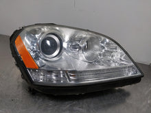 Load image into Gallery viewer, HEADLIGHT LAMP ASSEMBLY ML320 ML350 ML500 ML550 ML63 06-08 Right - NW302680
