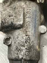 Load image into Gallery viewer, STEERING RACK ML320 ML350 ML550 ML450 2006 06 2007 07 08 09 10 11 12 - NW302843
