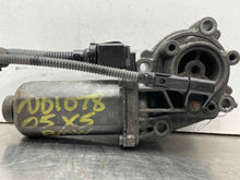 Load image into Gallery viewer, TRANSFER CASE ACTUATOR MOTOR BMW X5 X5M X6 X6M 2007-2014 - NW524709
