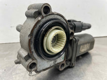 Load image into Gallery viewer, TRANSFER CASE ACTUATOR MOTOR BMW X5 X5M X6 X6M 2007-2014 - NW524709

