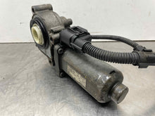 Load image into Gallery viewer, TRANSFER CASE ACTUATOR MOTOR BMW X5 X5M X6 X6M 2007-2014 - NW524709
