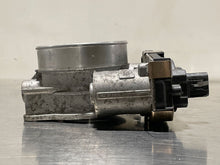 Load image into Gallery viewer, Throttle Body  SILVERADO 1500 PICKUP 2016 - NW302861
