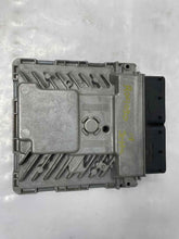 Load image into Gallery viewer, ECU ECM COMPUTER Volkswagen Jetta 2014 14 - NW303067
