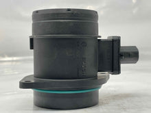 Load image into Gallery viewer, Mass Air Flow Sensor Meter MAF Vanden Pl XF XFR XJ XJL Discovery 13-18 - NW5156
