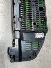 Load image into Gallery viewer, SPEEDOMETER CLUSTER Mercedes-Benz C250 C300 C350 C63 2012 12 - NW304150
