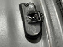 Load image into Gallery viewer, Wheel Rim Jaguar XF 2013 - NW199447
