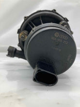 Load image into Gallery viewer, AIR INJECTION PUMP SMOG Volkswagen Golf Beetle Jetta 1998 98 1999 99 00 01 - NW8283
