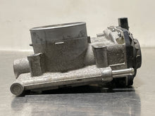 Load image into Gallery viewer, THROTTLE BODY Mazda 3 Mazda 6 2006 06 2007 07 2008 08 - NW178276
