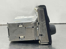 Load image into Gallery viewer, Radio BMW X5 2000 00 2001 01 2002 02 2003 03 2004 04 2005 05 2006 06 AM FM - NW367159
