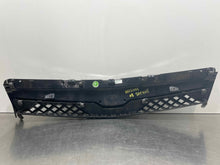 Load image into Gallery viewer, Grille Saturn Vue 2008 - NW98707
