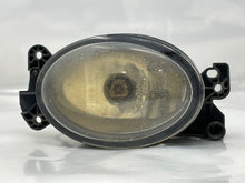 Load image into Gallery viewer, FOG LAMP LIGHT E350 E550 C230 C250 C300 C350 06-12 Bumper Mounted Right - NW305086
