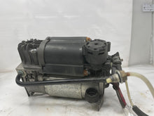 Load image into Gallery viewer, AIR RIDE COMPRESSOR E350 E550 CLS500 CLS55 CLS550 CLS63 E280 00-11 - NW304769
