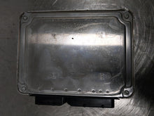 Load image into Gallery viewer, ECU ECM COMPUTER Audi A8 2006 06 - NW304984
