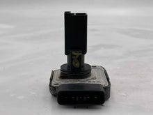 Load image into Gallery viewer, Mass Air Flow Sensor Meter MAF Sequoia Tundra 00 01 02 03 04 - NW5613
