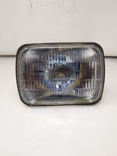 Load image into Gallery viewer, Headlight Lamp Assembly Jeep Cherokee 2000 - NW305164
