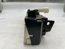 Load image into Gallery viewer, RADIO DISPLAY Mazda 3 2008 08 2009 09 - NW138334
