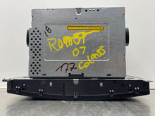 Load image into Gallery viewer, Radio  MERCEDES C-CLASS 2007 - NW305336
