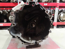 Load image into Gallery viewer, MANUAL TRANSMISSION Audi A4 2003 03 - NW305798
