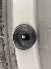 Load image into Gallery viewer, WHEEL RIM Audi A6 07 08 09 10 11 18x8 - NW306539

