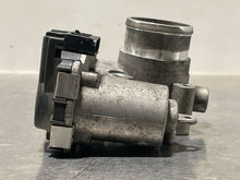 Load image into Gallery viewer, THROTTLE BODY Dodge Dart Fiat 500 12 13 14 15 16 17 - NW306475
