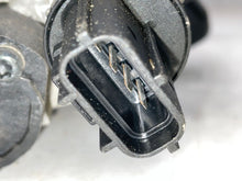 Load image into Gallery viewer, Throttle Body  PT CRUISER 2001 - NW177527
