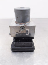 Load image into Gallery viewer, ABS ANTI-LOCK BRAKE PUMP Gl350 Gl450 Gl550 GL63 AMG ML350 ML450 14-15 - NW522651
