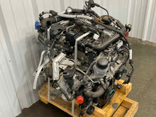 Load image into Gallery viewer, Engine Motor  F-PACE 2020 - NW306061
