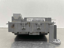 Load image into Gallery viewer, FUSE BOX Honda Odyssey 05 06 07 08 09 10 - NW65570
