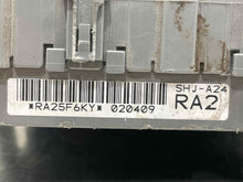 Load image into Gallery viewer, FUSE BOX Honda Odyssey 05 06 07 08 09 10 - NW65570
