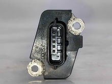 Load image into Gallery viewer, Mass Air Flow Sensor Meter MAF EX35 EX37 FX35 FX37 FX50 G25 G35 03-15 - NW5020
