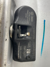 Load image into Gallery viewer, WHEEL Volkswagen Passat 2006 06 2007 07 2008 08 2009 09 2010 10 16x7 Alloy - NW307384
