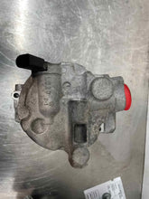 Load image into Gallery viewer, AC A/C AIR CONDITIONING COMPRESSOR Audi A4 A5 10 11 12 - NW306999

