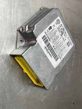 Load image into Gallery viewer, AIR BAG CONTROL MODULE COMPUTER Audi A4 S4 2011 11 2012 12 - NW306978
