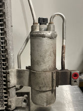 Load image into Gallery viewer, AC CONDENSER Volvo S60 V70 S80 99 00 01 02 03 - 05 06 - NW369213
