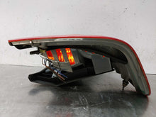 Load image into Gallery viewer, OUTER TAIL LIGHT LAMP 320i 323i 323ic 323is 325ci 325i 328i 99-01 Right - NW307724
